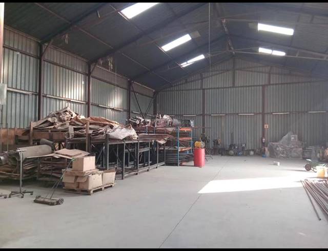 INDUSTRIAL FOR SALE IN LEA GLEN